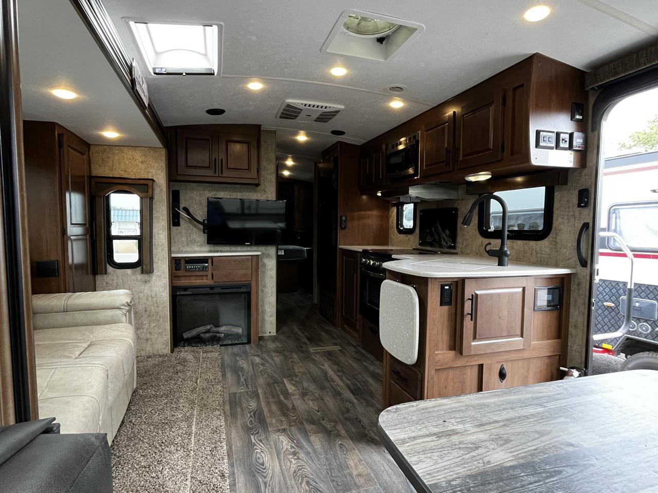Outdoors RV Timber Ridge  2024