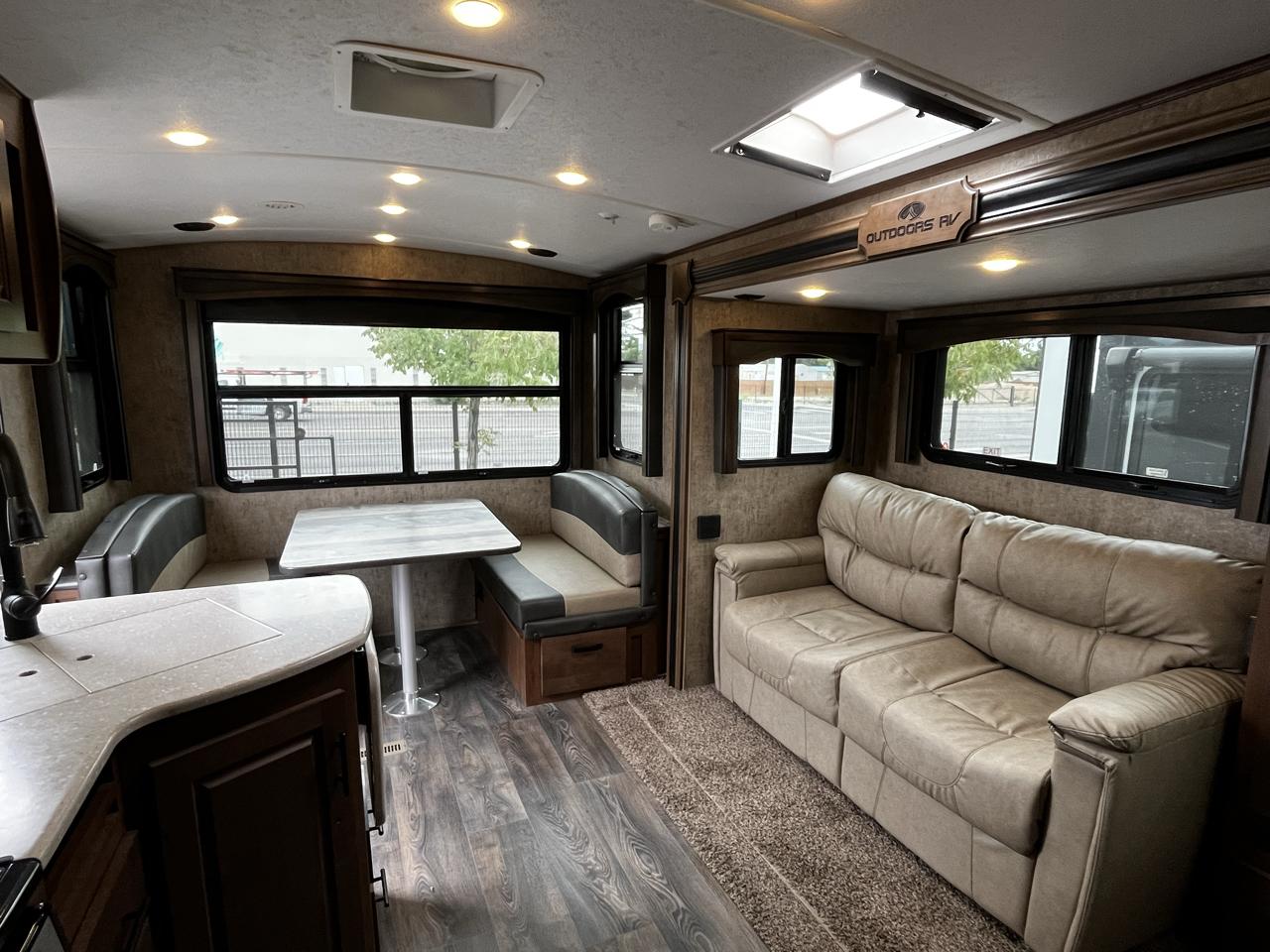 Outdoors RV Timber Ridge  2024