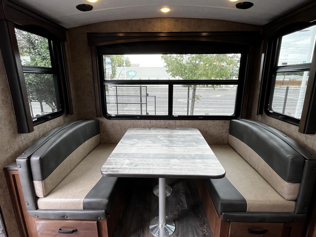 Outdoors RV Timber Ridge  2024