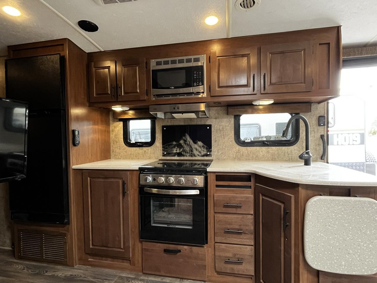 Outdoors RV Timber Ridge  2024