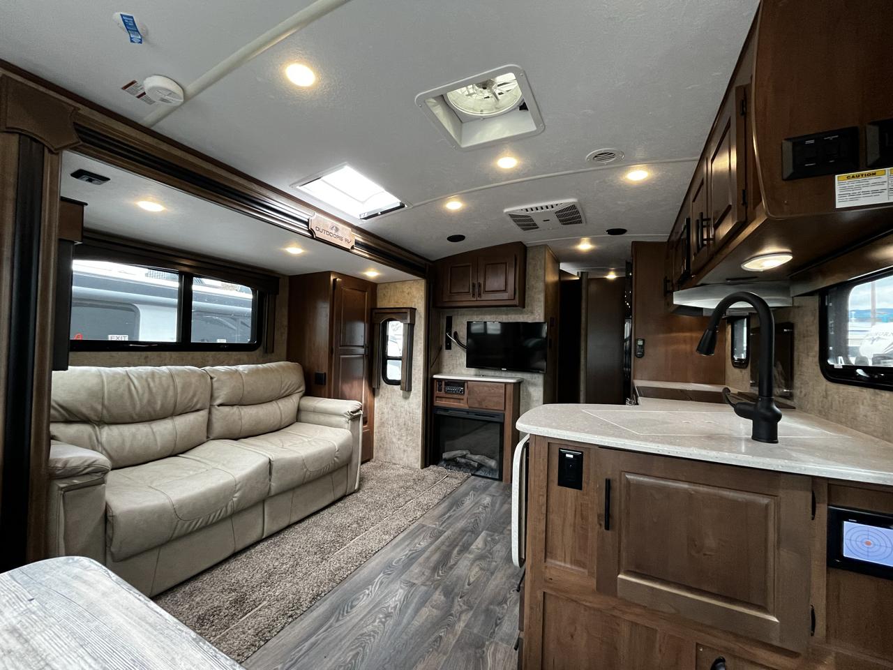 Outdoors RV Timber Ridge  2024