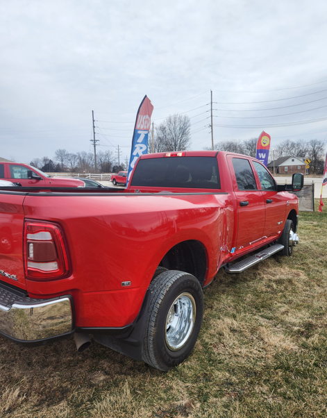 RAM 3500 Tradesman Crew Cab 4WD DRW 2022