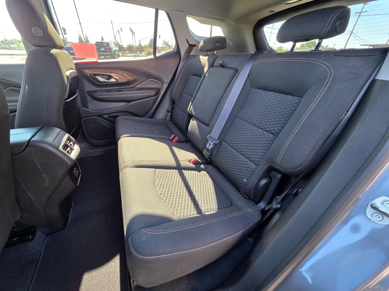 2020 GMC Terrain SLE - Photo 7
