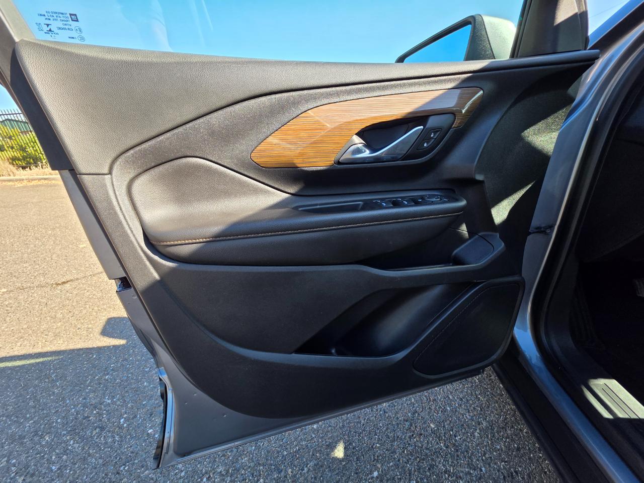 2020 GMC Terrain SLE - Photo 10