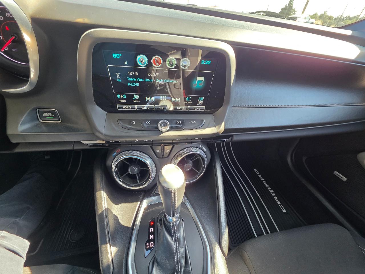 2018 Chevrolet Camaro 1LT - Photo 8