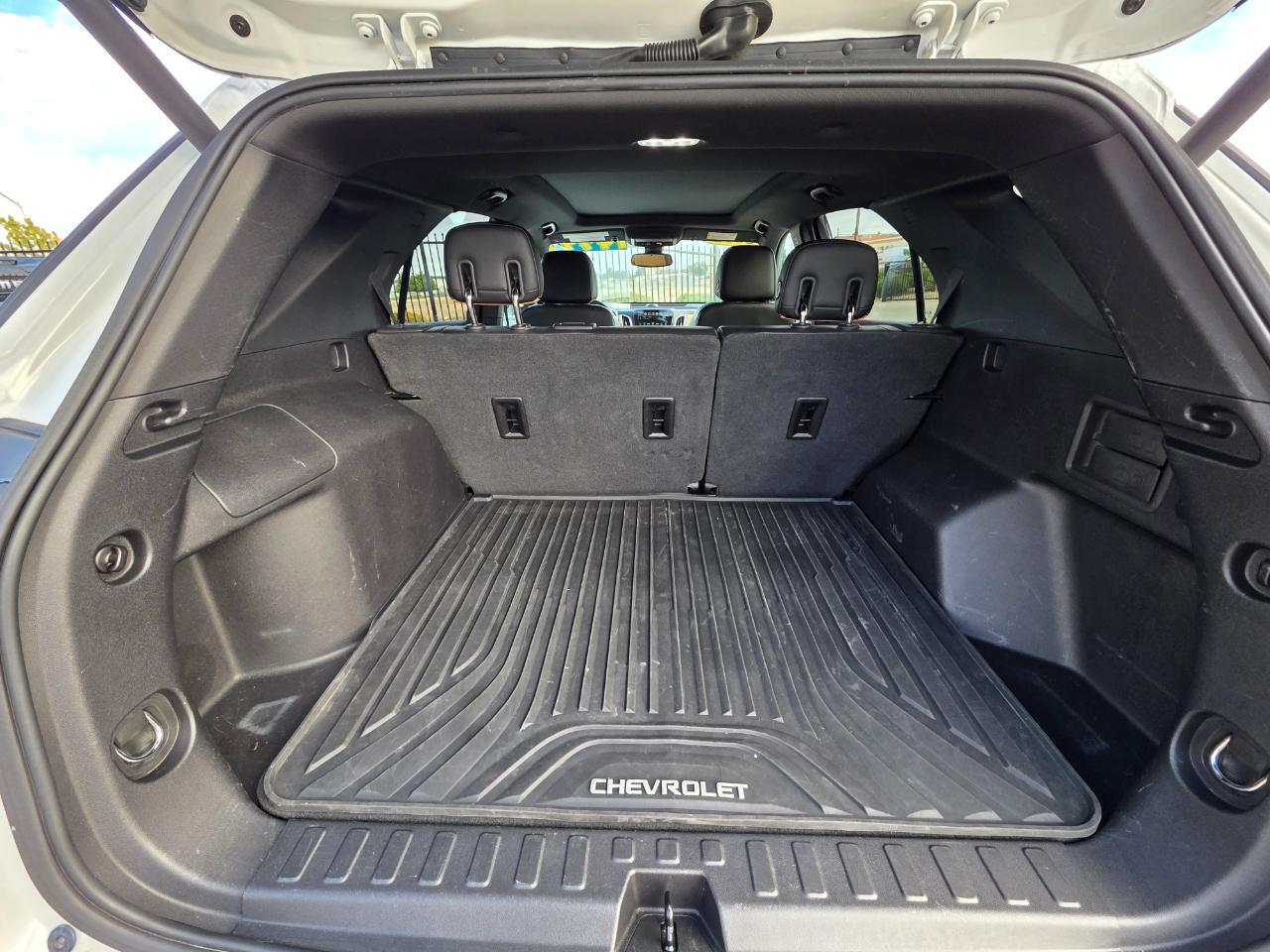2018 Chevrolet Equinox Premier - Photo 11