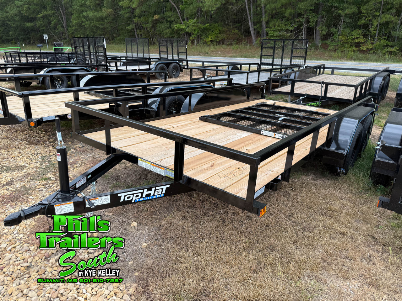 2025 Top Hat Utility 14'x77" Tandem Axle Utility w/ Gate