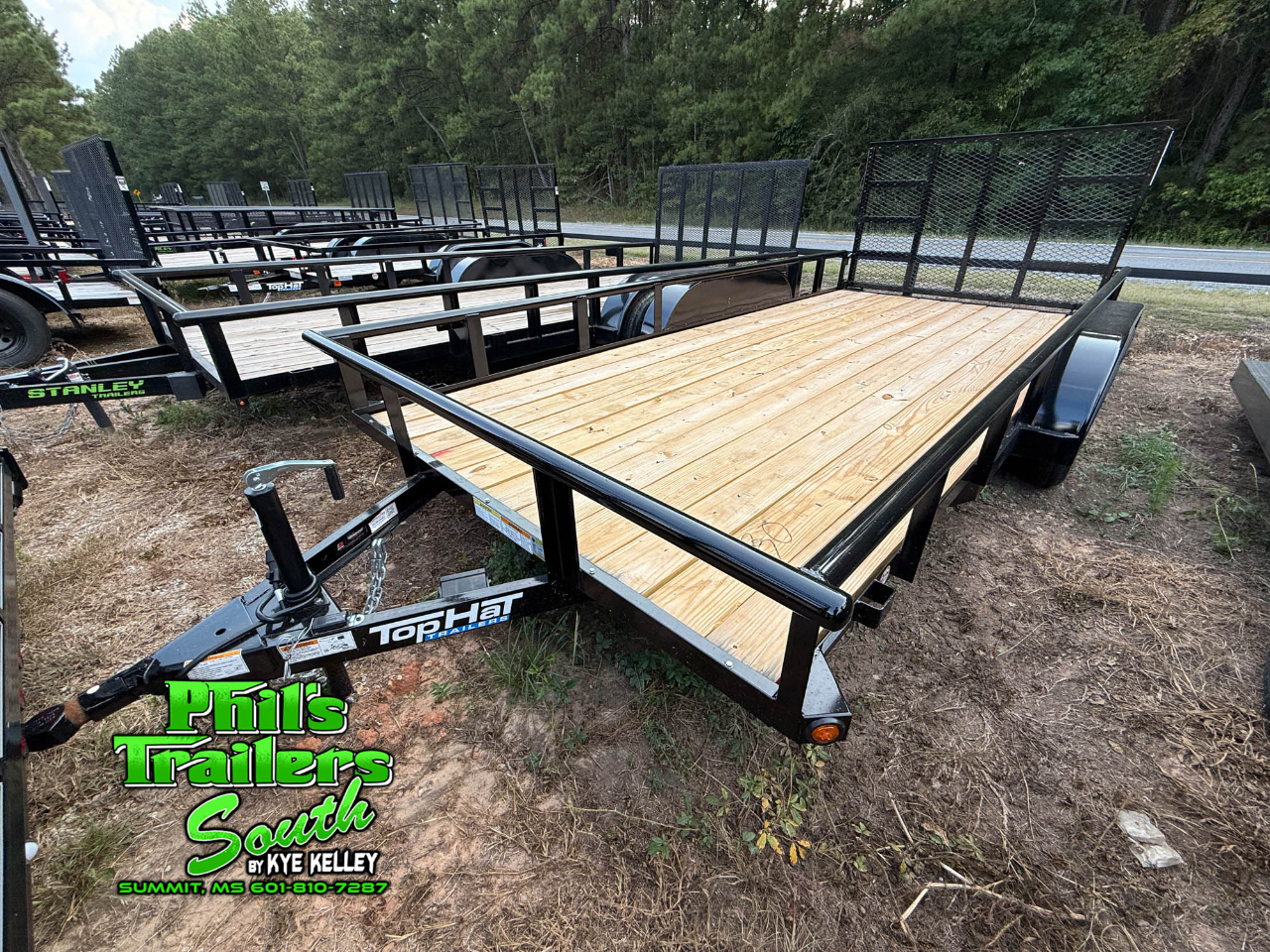 2025 Top Hat Utility 16'x83" Tandem Axle Pipe Top w/ Gate