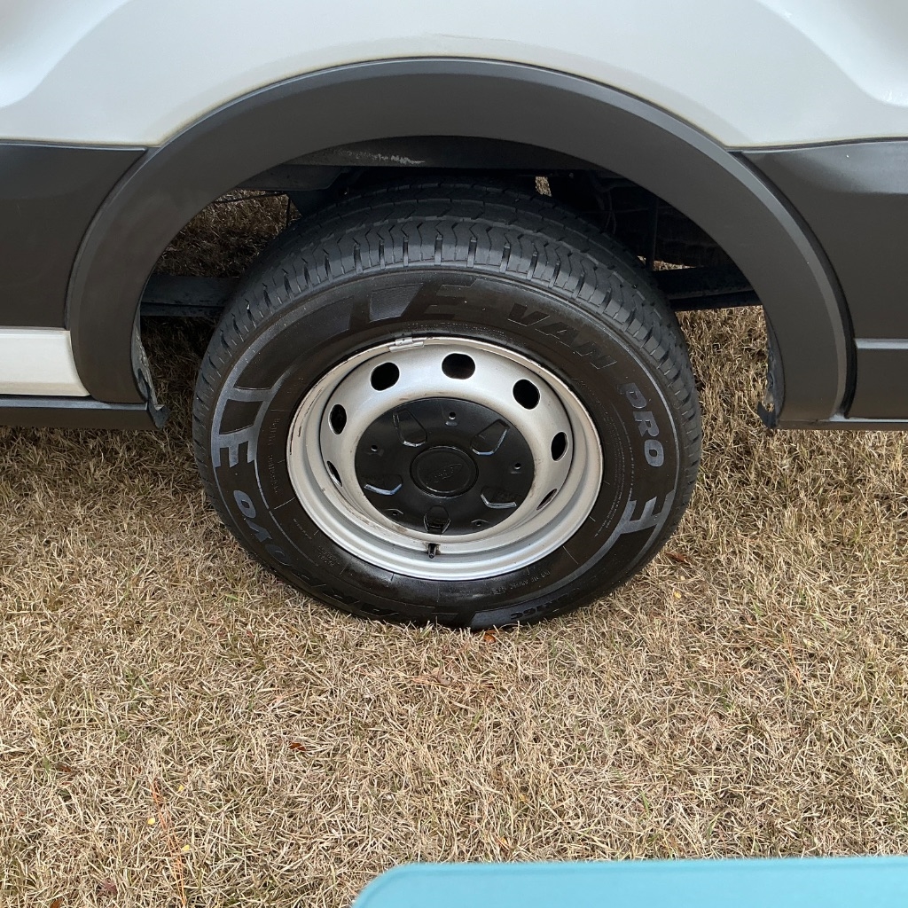 Ford Transit 350 Wagon Low Roof XL w/Sliding Pass. 148-in. WB 2020