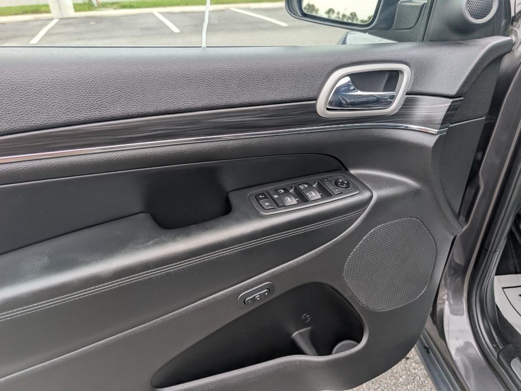 Jeep Grand Cherokee Limited 4WD 2021 Jeep Grand Cherokee Limited 4WD 2021