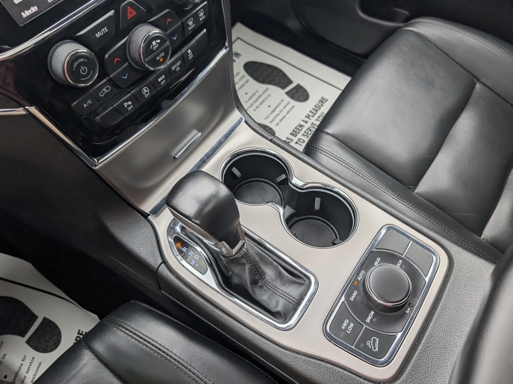 Jeep Grand Cherokee Limited 4WD 2021 Jeep Grand Cherokee Limited 4WD 2021