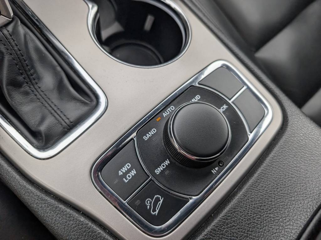 Jeep Grand Cherokee Limited 4WD 2021 Jeep Grand Cherokee Limited 4WD 2021