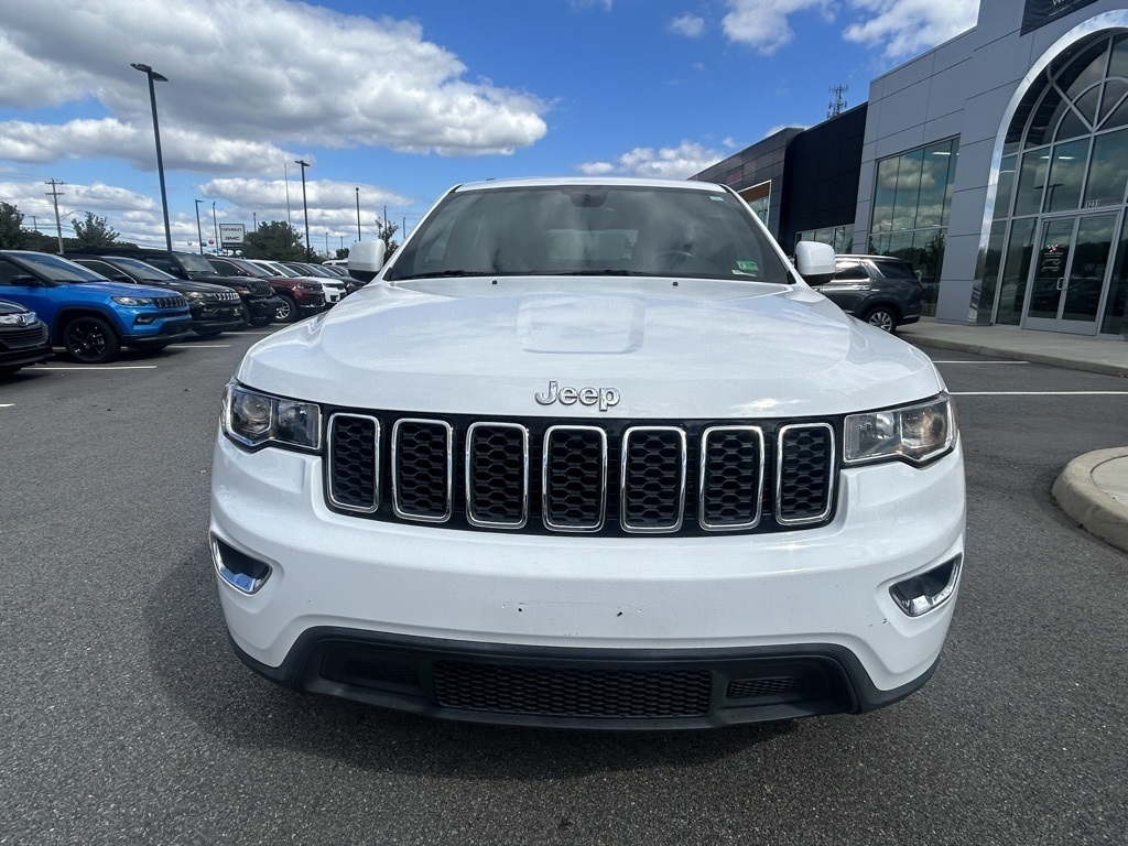 Jeep Grand Cherokee Laredo 2WD 2017 Jeep Grand Cherokee Laredo 2WD 2017