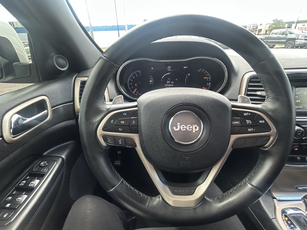 Jeep Grand Cherokee Laredo 2WD 2017 Jeep Grand Cherokee Laredo 2WD 2017