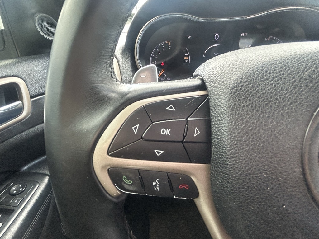 Jeep Grand Cherokee Laredo 2WD 2017 Jeep Grand Cherokee Laredo 2WD 2017