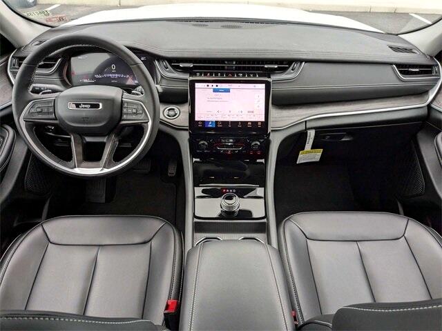 Jeep Grand Cherokee Limited 2WD 2023 Jeep Grand Cherokee Limited 2WD 2023