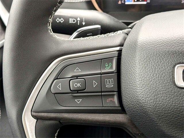 Jeep Grand Cherokee Limited 2WD 2023 Jeep Grand Cherokee Limited 2WD 2023