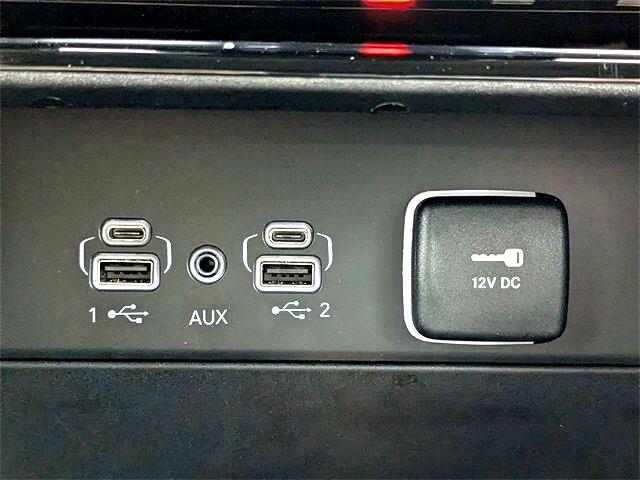 Jeep Grand Cherokee Limited 2WD 2023 Jeep Grand Cherokee Limited 2WD 2023