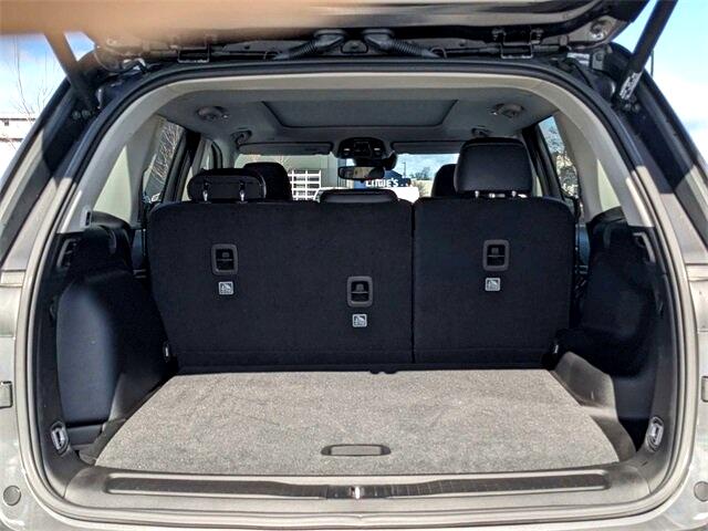 Jeep Grand Cherokee Limited 2WD 2023 Jeep Grand Cherokee Limited 2WD 2023