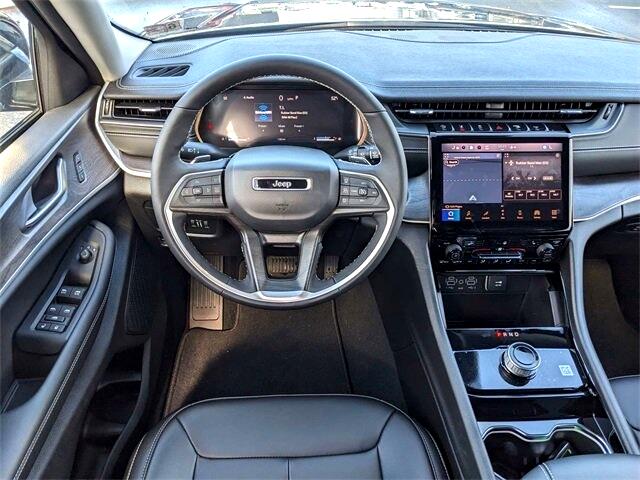 Jeep Grand Cherokee Limited 2WD 2023 Jeep Grand Cherokee Limited 2WD 2023