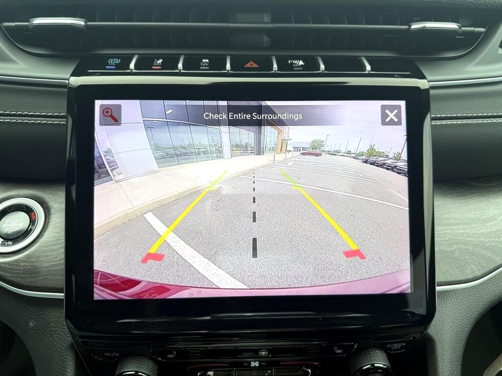 Jeep Grand Cherokee 4xe Base 2024 Jeep Grand Cherokee 4xe Base 2024