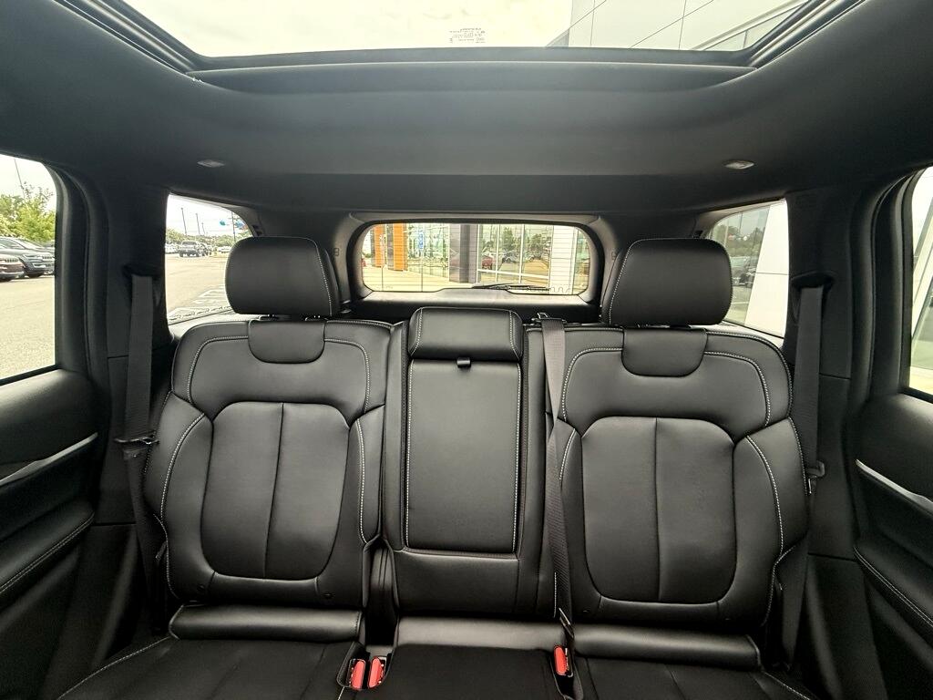 Jeep Grand Cherokee 4xe Base 2024 Jeep Grand Cherokee 4xe Base 2024