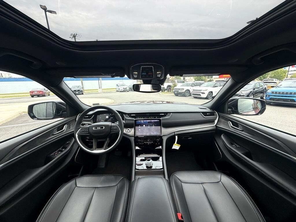 Jeep Grand Cherokee 4xe Base 2024 Jeep Grand Cherokee 4xe Base 2024