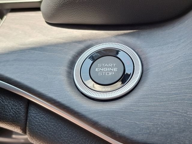 Jeep Grand Cherokee L Limited 2WD 2023 Jeep Grand Cherokee L Limited 2WD 2023