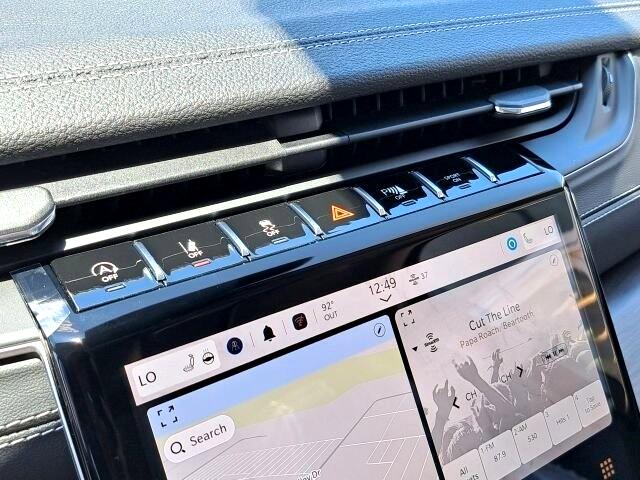 Jeep Grand Cherokee L Limited 2WD 2023 Jeep Grand Cherokee L Limited 2WD 2023