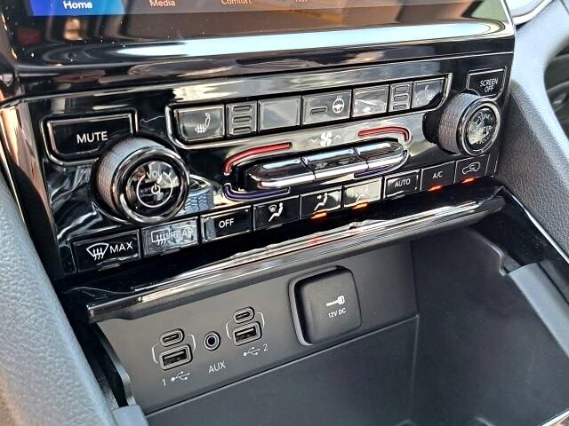 Jeep Grand Cherokee L Limited 2WD 2023 Jeep Grand Cherokee L Limited 2WD 2023