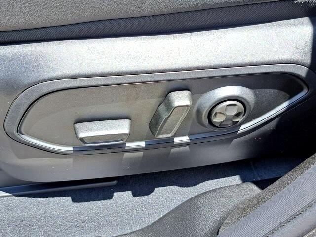 Jeep Grand Cherokee L Limited 2WD 2023 Jeep Grand Cherokee L Limited 2WD 2023