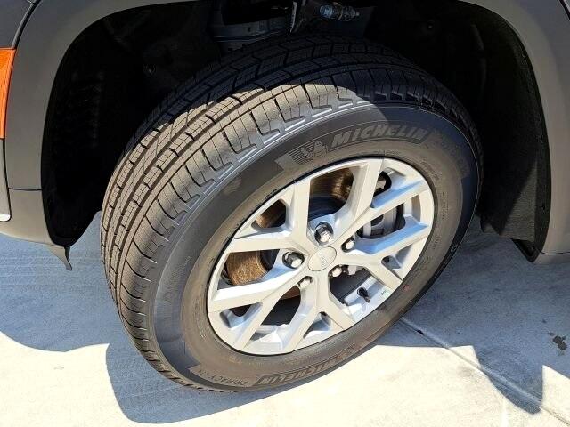 Jeep Grand Cherokee L Limited 2WD 2023 Jeep Grand Cherokee L Limited 2WD 2023