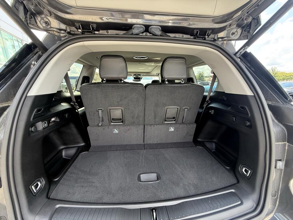 Jeep Grand Cherokee L Limited 2WD 2023 Jeep Grand Cherokee L Limited 2WD 2023