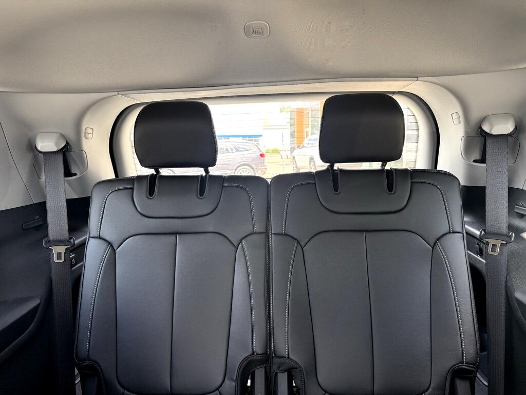 Jeep Grand Cherokee L Limited 2WD 2023 Jeep Grand Cherokee L Limited 2WD 2023