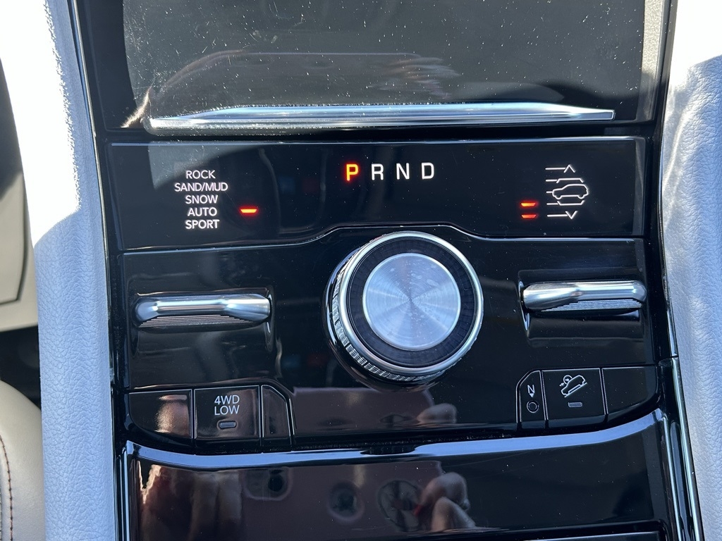 Jeep Grand Cherokee Summit 4WD 2023 Jeep Grand Cherokee Summit 4WD 2023