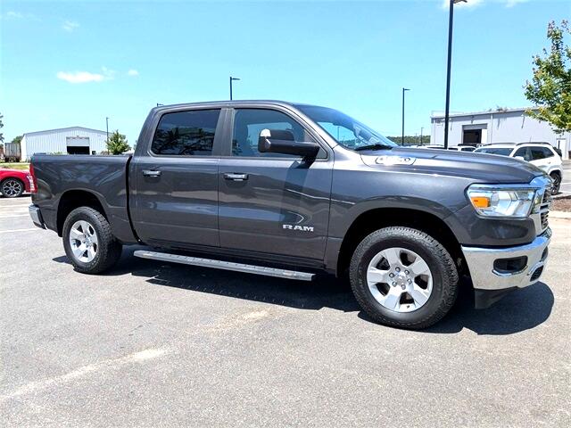 RAM 1500 Big Horn Crew Cab SWB 4WD 2020 RAM 1500 Big Horn Crew Cab SWB 4WD 2020