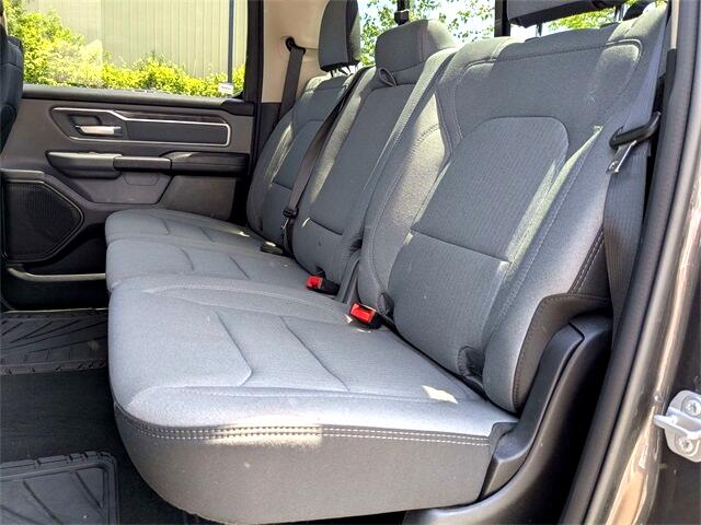 RAM 1500 Big Horn Crew Cab SWB 4WD 2020 RAM 1500 Big Horn Crew Cab SWB 4WD 2020