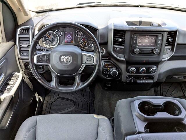 RAM 1500 Big Horn Crew Cab SWB 4WD 2020 RAM 1500 Big Horn Crew Cab SWB 4WD 2020