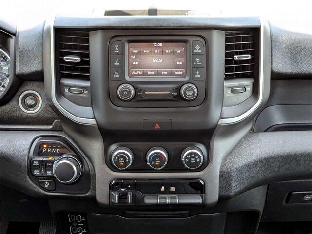 RAM 1500 Big Horn Crew Cab SWB 4WD 2020 RAM 1500 Big Horn Crew Cab SWB 4WD 2020