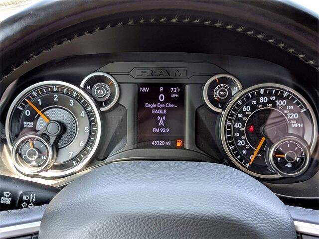 RAM 1500 Big Horn Crew Cab SWB 4WD 2020 RAM 1500 Big Horn Crew Cab SWB 4WD 2020