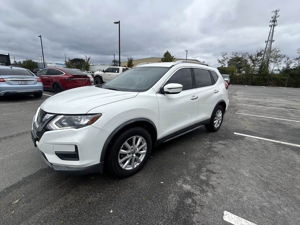 Nissan Rogue SV 2WD 2017 Nissan Rogue SV 2WD 2017