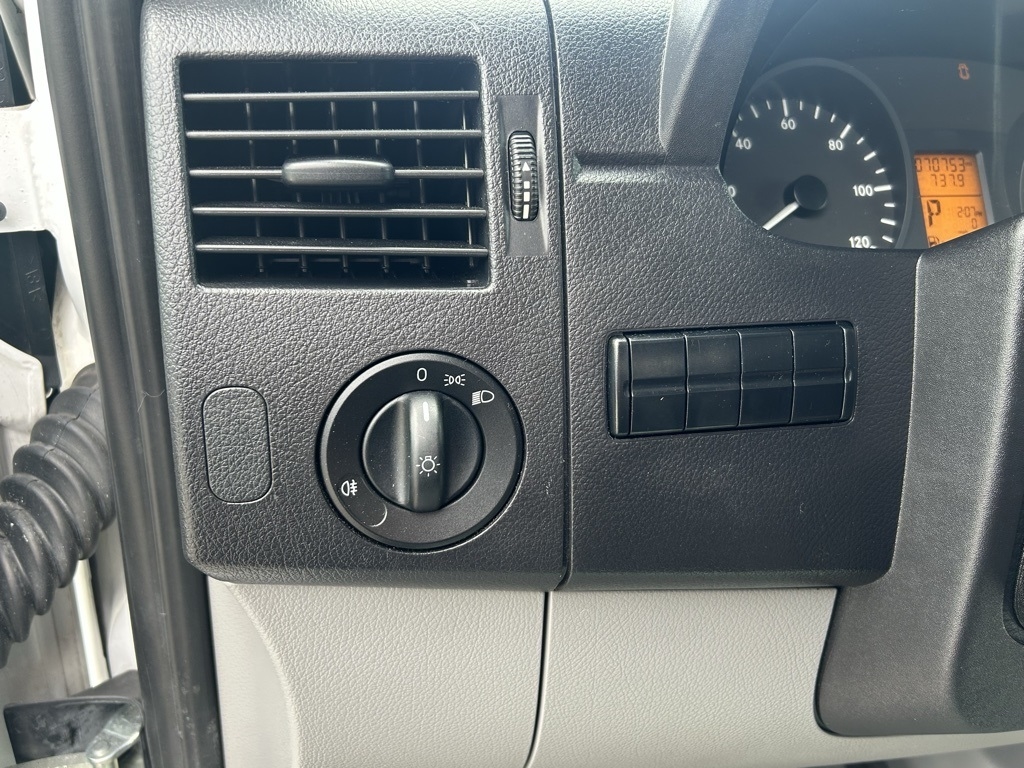 Mercedes-Benz Sprinter 2500 Passenger Van 144-in. WB 2016 Mercedes-Benz Sprinter 2500 Passenger Van 144-in. WB 2016