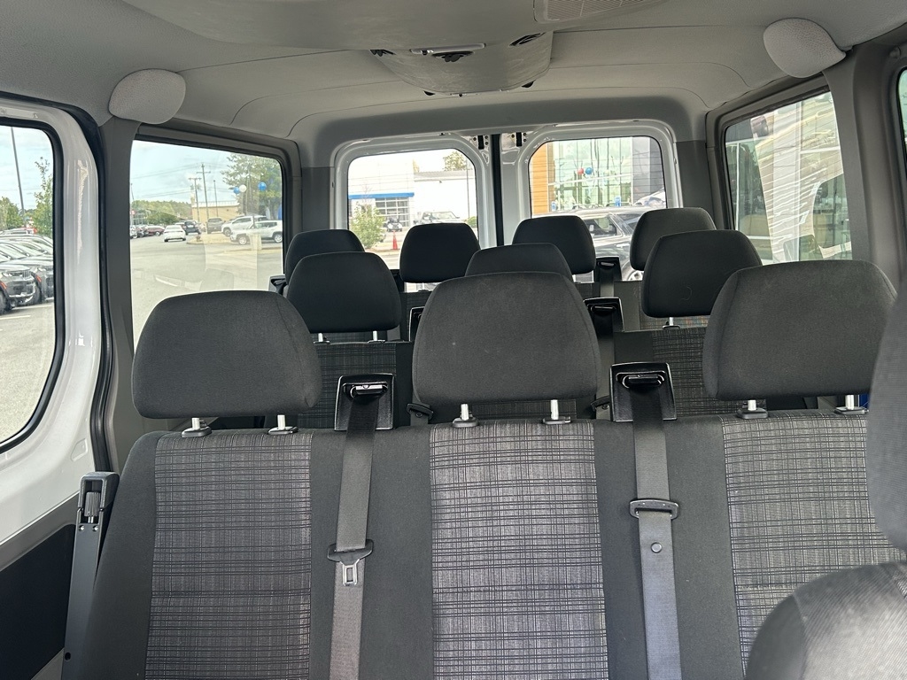 Mercedes-Benz Sprinter 2500 Passenger Van 144-in. WB 2016 Mercedes-Benz Sprinter 2500 Passenger Van 144-in. WB 2016