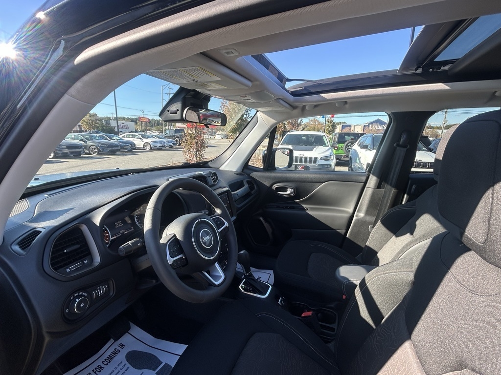 Jeep Renegade Latitude 2023 Jeep Renegade Latitude 2023