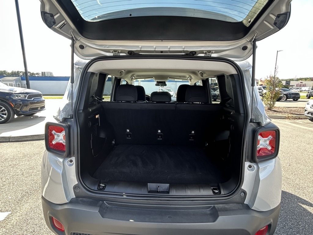 Jeep Renegade Latitude 4WD 2021 Jeep Renegade Latitude 4WD 2021