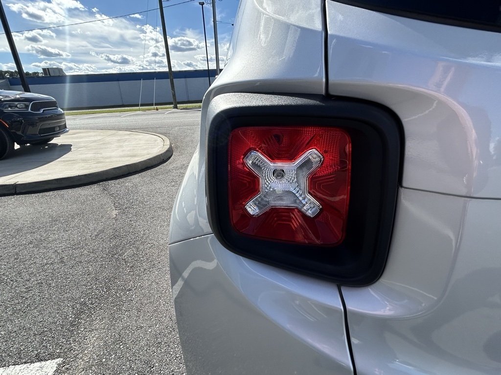 Jeep Renegade Latitude 4WD 2021 Jeep Renegade Latitude 4WD 2021