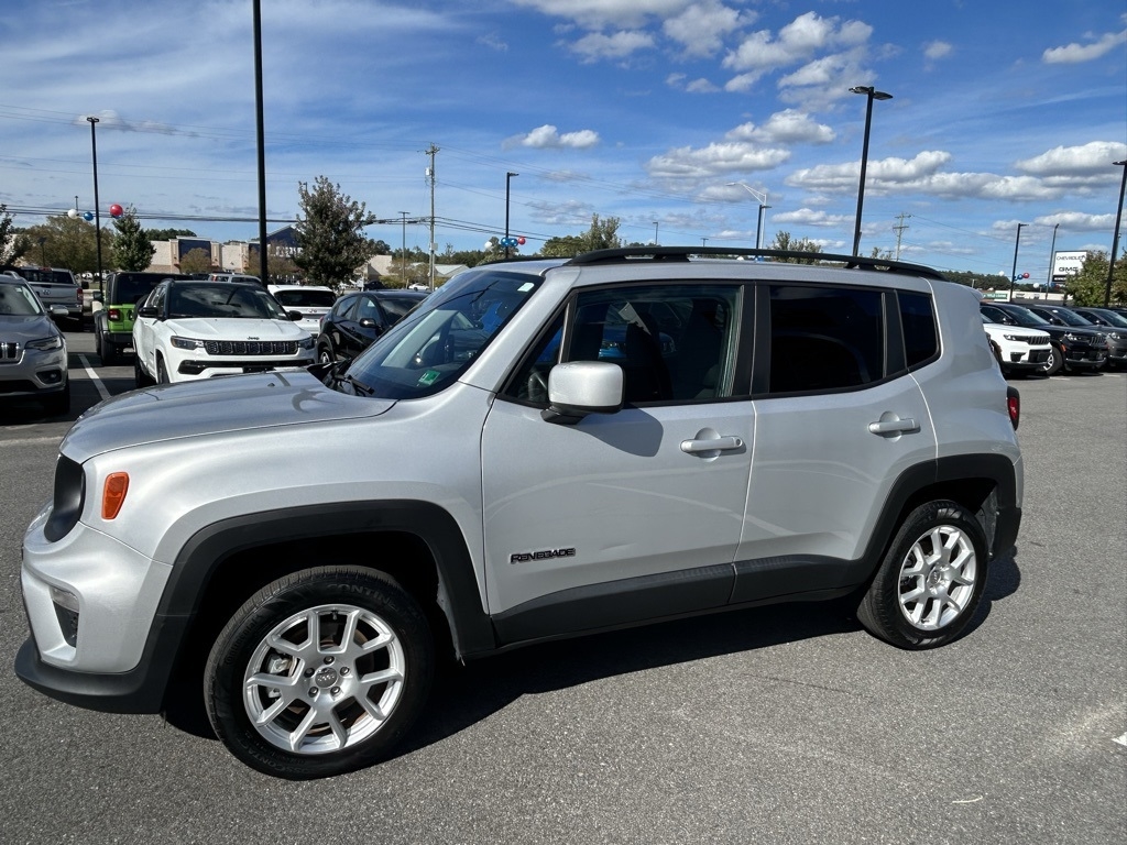 Jeep Renegade Latitude 4WD 2021 Jeep Renegade Latitude 4WD 2021