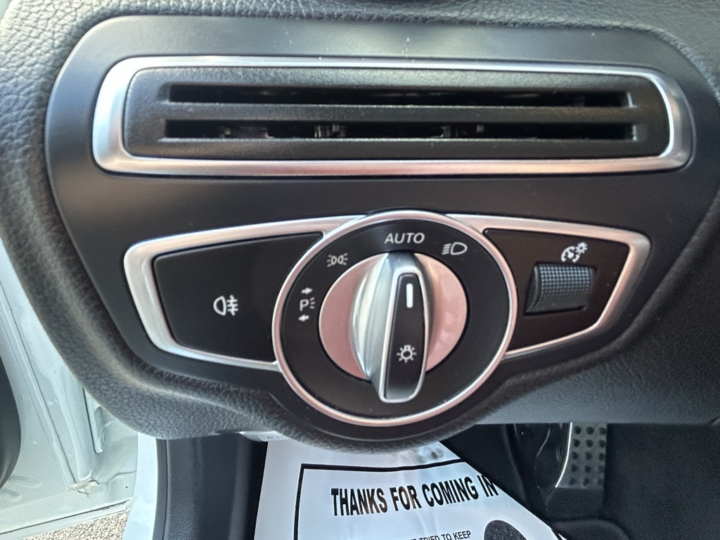 Mercedes-Benz C-Class C 300 Convertible 2020 Mercedes-Benz C-Class C 300 Convertible 2020