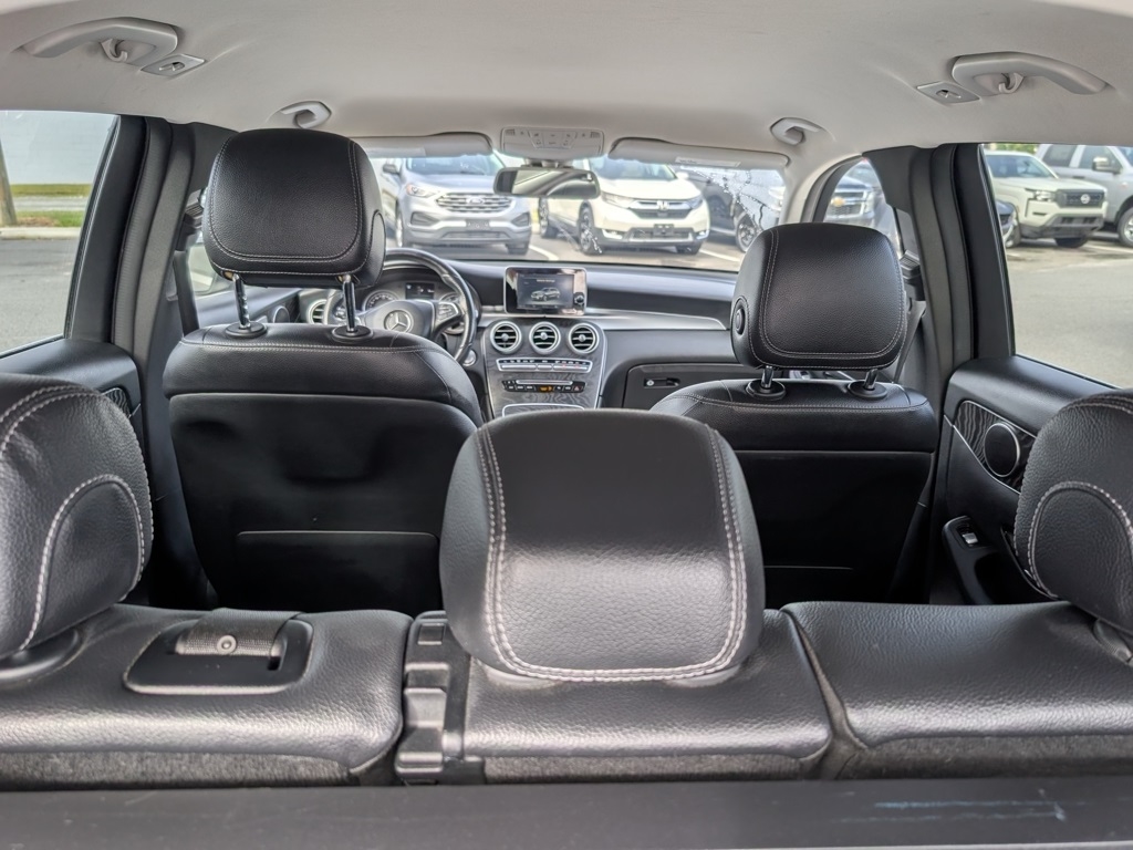 Mercedes-Benz GLC-Class GLC300 2016 Mercedes-Benz GLC-Class GLC300 2016