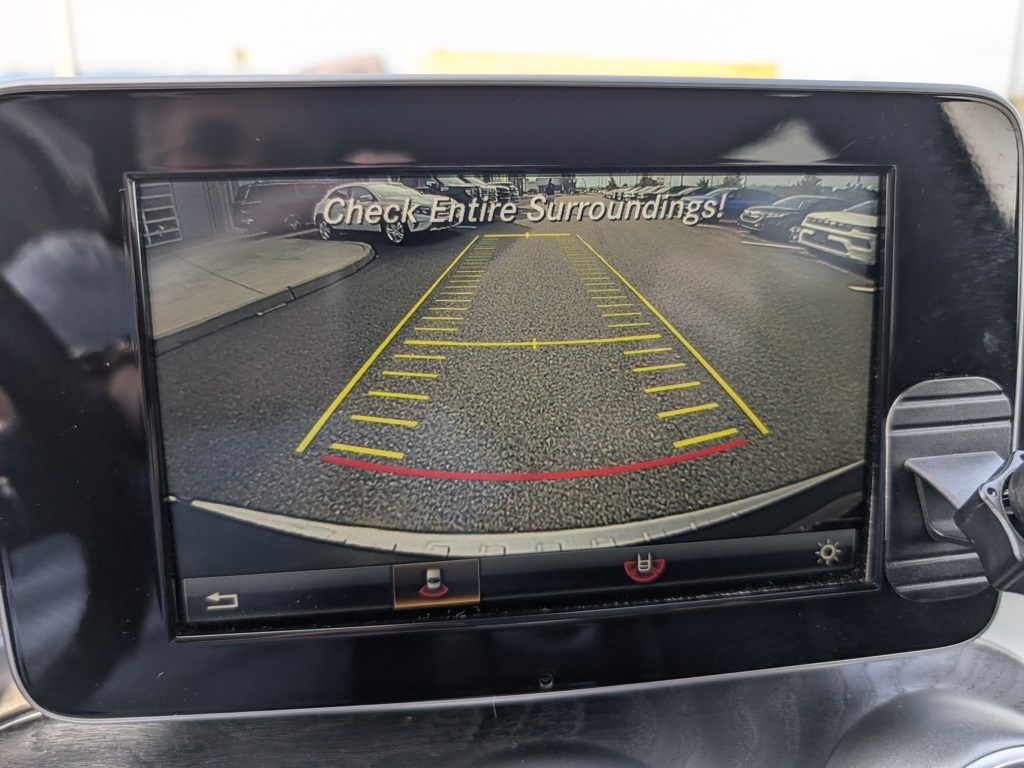 Mercedes-Benz GLC-Class GLC300 2016 Mercedes-Benz GLC-Class GLC300 2016